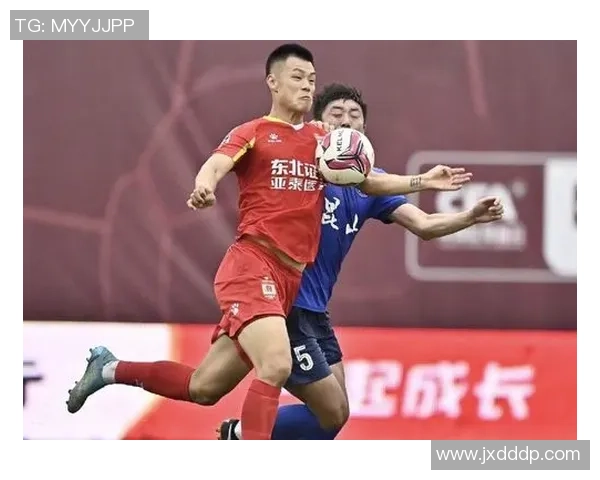 成都飞盘队在世界街舞大赛中以82分稳居积分榜首位