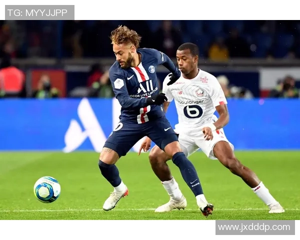 内马尔与奥乔亚的对决谁能在绿茵场上笑到最后